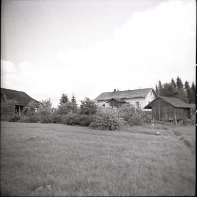 JokimÃ¤ki 1956,  Kuva P.Suramo, EtelÃ¤-Karjalan museo (kuvat ja esineet)
Lohkottu Pohjosen kantatilasta 1922
